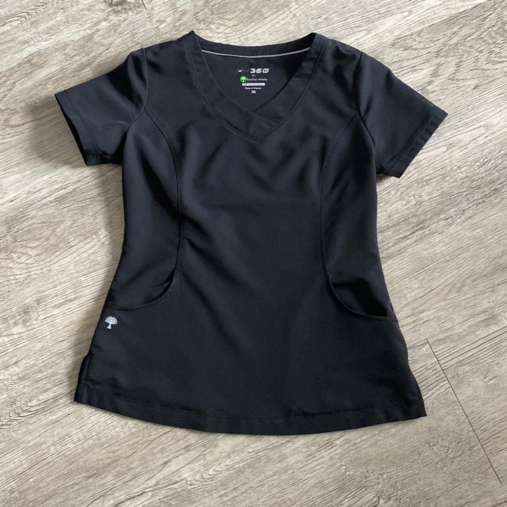 Healing Hands scrub top. HH360. Lightly worn. Make offer
